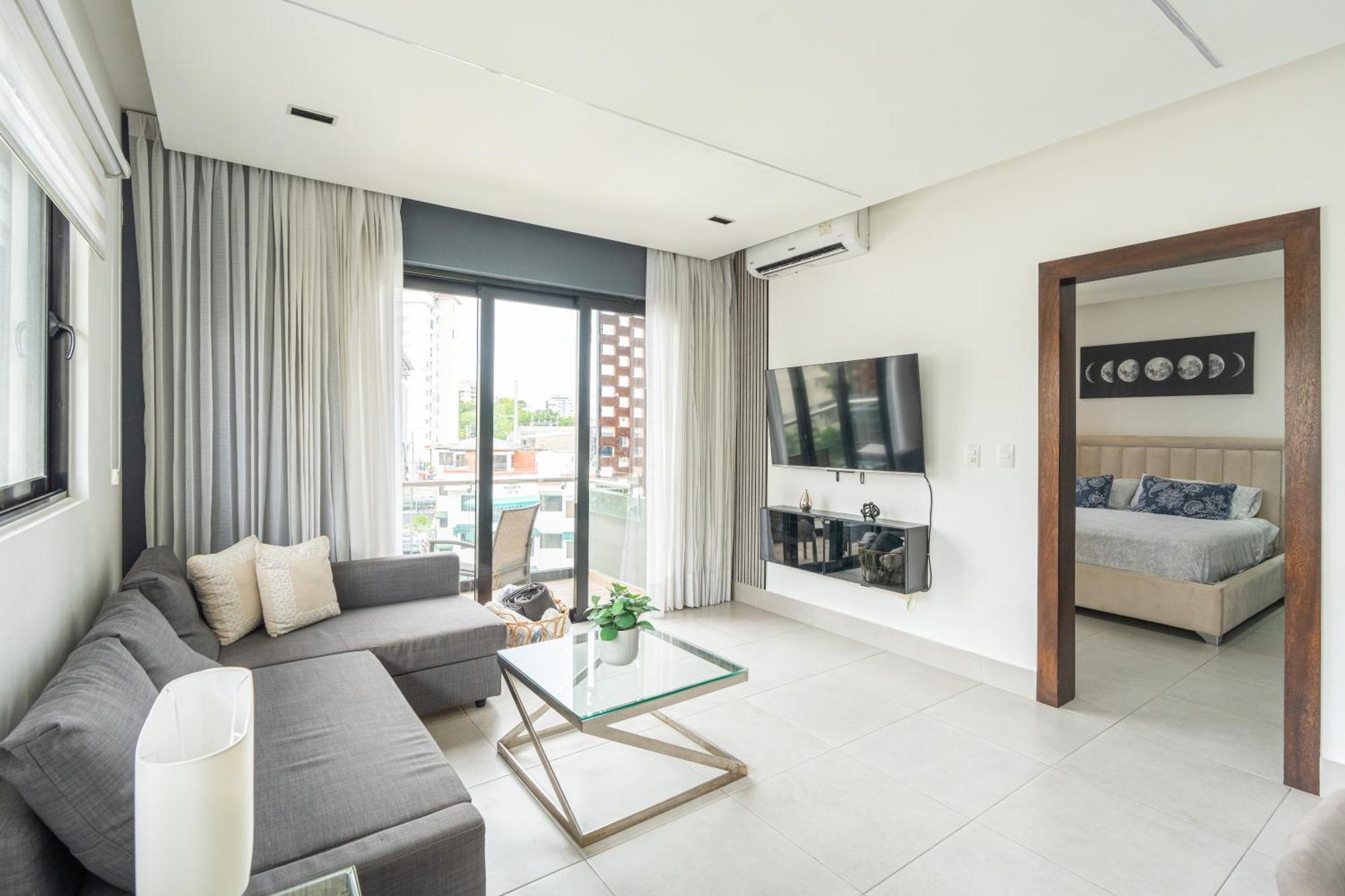 Modern Luxury Condo With Rooftop Pool & Gym ซานติอาโก เด ลอสกาบาเญโรส ภายนอก รูปภาพ